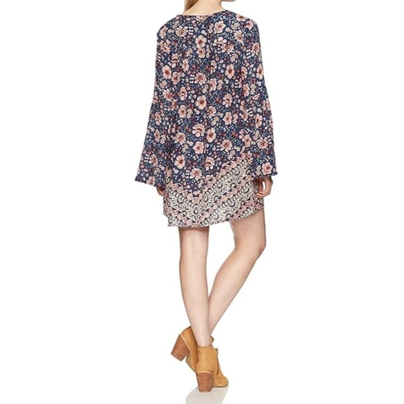 Billabong Basking Sun Boho Floral Mini Dress Bell Flutter Sleeve Beachy Sz S - Picture 4 of 16